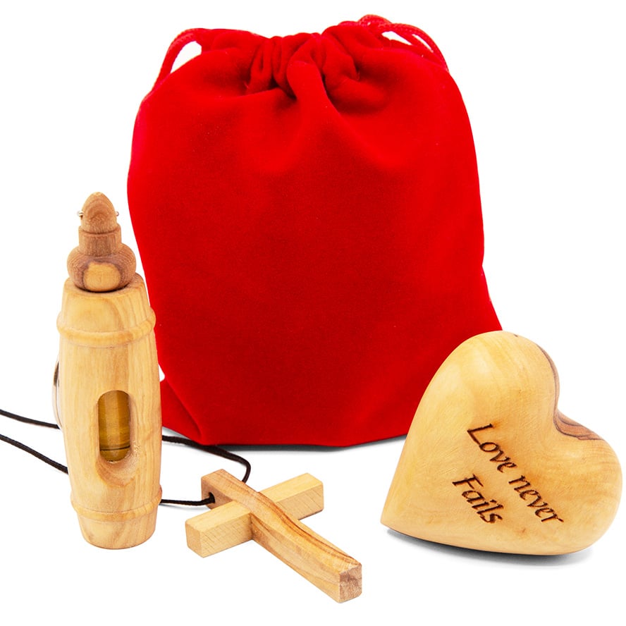 ‘Love Never Fails’ Bible Preacher Olive Wood Anointing Oil Gift Set ...